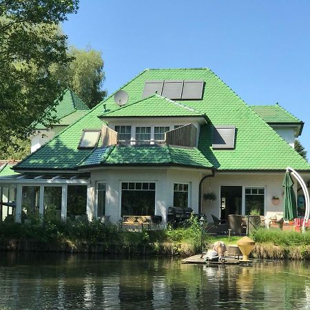 Moderne Maisonette-Wohnung Am Karpfenteich; Modern Apartment With View Of The Carp Pond Barmstedt Exterior foto