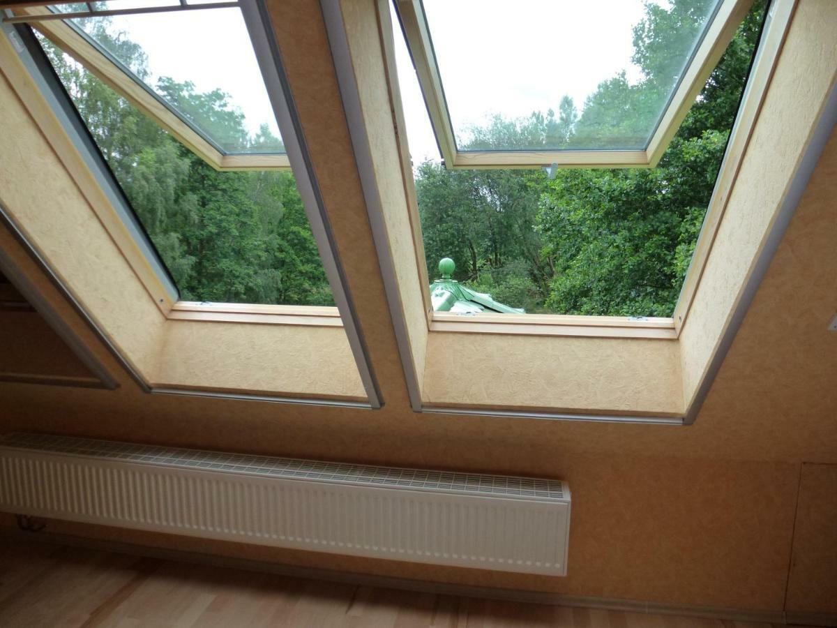 Moderne Maisonette-Wohnung Am Karpfenteich; Modern Apartment With View Of The Carp Pond Barmstedt Exterior foto